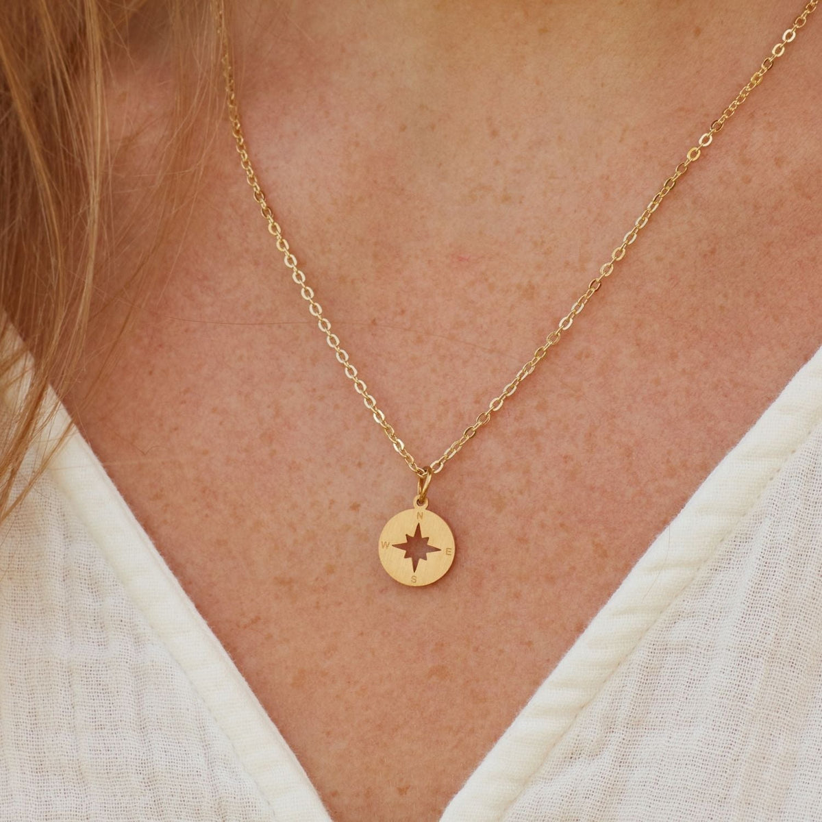 To My Beautiful Wife | I Thank God | Compass Necklace